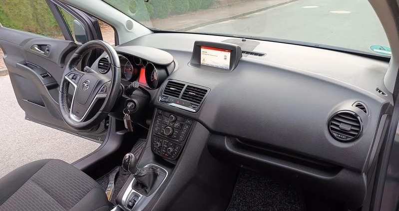 Opel Meriva cena 31900 przebieg: 162000, rok produkcji 2016 z Płock małe 781